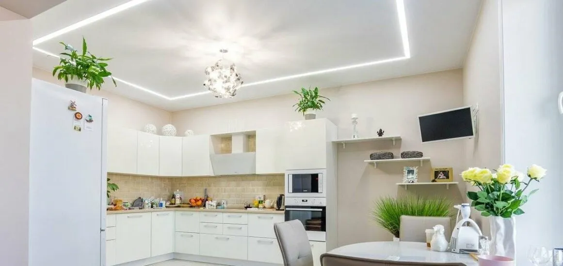 Как помыть матовый натяжной потолок на кухне